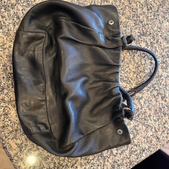 Authentic Prada Black leather bag with Silver hardware - Picture 11 of 16